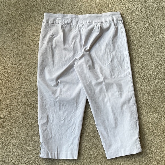 Avenue White Capri Pants with Embellished Cut Outs - Picture 6 of 12